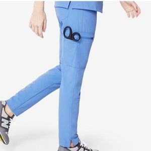 Figs Women Yola Scrub Pants